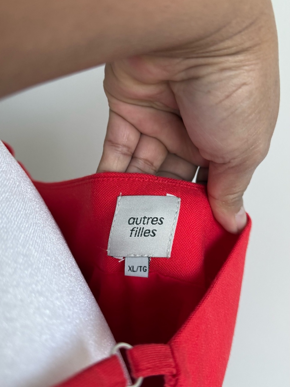Red Button-Front Spaghetti-Strap Cami - Picture 4 of 6